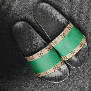 Pantuflas de Diseño Estampadas de Cuero Genuino de Gran Tamaño, Cálidas, para Hombre y Mujer, para Todas las Temporadas, Venta Directa de Fábrica al Por Mayor - Product Image 1