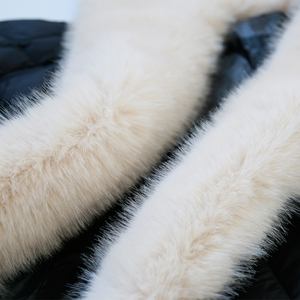 Nouveau modèle Manteau léger entièrement doublé avec grand col en fourrure de <span class=keywords><strong>renard</strong></span> Manteau en duvet pour femme - Product Image 6