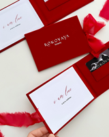 Coffrets Cadeaux de Luxe en Velours pour Cartes VIP, Personnalisables avec Logo Estampé à Chaud Argenté, Emballage pour Certificats Cadeaux