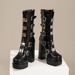 Nouvelles Bottes Hautes pour Femmes avec Boucles Métalliques, Plateforme Haute, Semelle Épaisse, Design Punk Cool, Bottines pour Femmes - Product Image 5