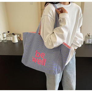 Sac à main en toile tendance pour femme avec poches cachées et longue poignée, sac de voyage, sac de shopping imprimé - Product Image 2