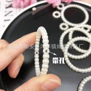 Anillo de perlas de imitación, accesorios para el cabello con cuentas de color blanco roto para uso diario, hecho en Chaozhou - Product Image 2