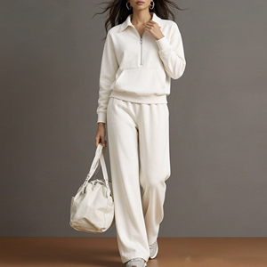 Completo Sportivo da Donna Due Pezzi: Pantaloni a Gamba Larga e <span class=keywords><strong>Felpa</strong></span> con Mezza Zip, Top a Maniche Lunghe, Tuta Casual per Sport e Relax - Product Image 1