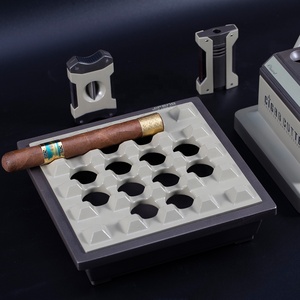 JIFENG Luxus Metall Individualisierte Lackserie Zigarren-Geschenkset mit Feuerzeug, Cutter und <span class=keywords><strong>Aschenbecher</strong></span> für Geschäftsgeschenke - Product Image 6