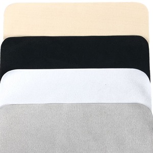 Chiffonnette de nettoyage pour lentilles en microfibre suédée 145x175mm ultra douce pour l'entretien des lunettes - Product Image 4