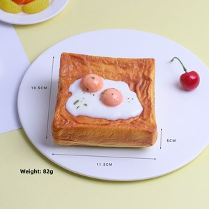 Ensemble de jouets squishy PU en forme de burger - Modèle alimentaire souple et à récupération lente pour affichage en magasin et cadeaux promotionnels - Grand squishy burger - Product Image 6