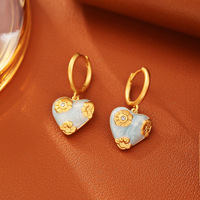 Collier pendentif fleur en cuivre et bambou style vintage français, style peinture à l'huile, pierre principale en résine haut de gamme, forme cœur