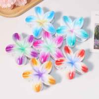 Pince à cheveux fleur de frangipanier 8 cm style Cottagecore, en résine brillante opaque, effet aérographe, plate, confortable, en plastique, pour fête