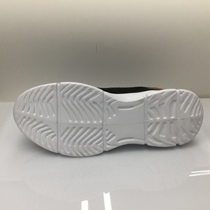 2022 nuovo prodotto all'ingrosso scarpe casual da uomo di grandi dimensioni scarpe da corsa - Product Image 4