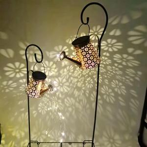 <span class=keywords><strong>Lampe</strong></span> d'ambiance suspendue à LED en fer étanche IP65 avec batterie Lampes de jardin solaires - Product Image 3