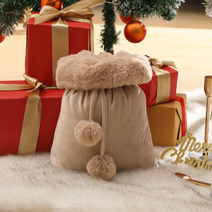 <span class=keywords><strong>Sacco</strong></span> di babbo natale di lusso di natale di personalizzazione all'ingrosso con borse di velluto di natale di sublimazione della pelliccia di Pom Pom - Product Image 5
