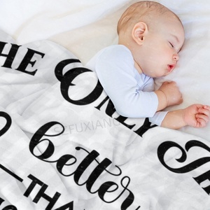 La seule chose qui soit meilleure que d'avoir ton père ou ta mère pour ma maman, c'est que mes enfants aient ton père ou ta mère pour leur grand-mère. Cadeau de fête des mères, couverture avec lettre. - Product Image 5