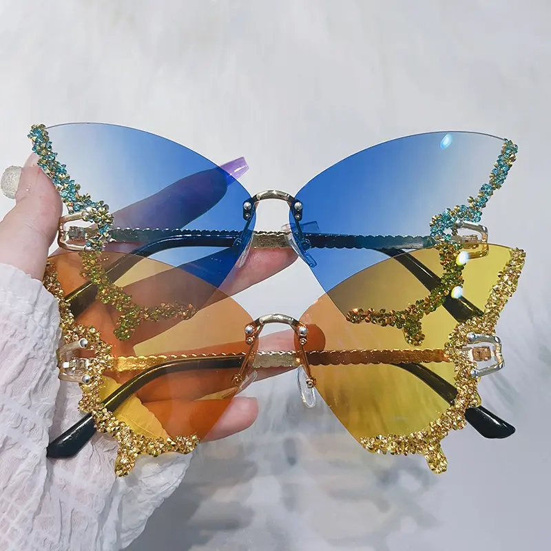 2024 luxe diamant papillon lunettes de soleil femmes marque y2k Vintage sans monture surdimensionné lunettes de soleil dames lunettes gafas de sol