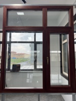 Ventanas de Madera Sólida de Padauk Africano de Primera Calidad con Revestimiento de Aluminio para Villas de Lujo