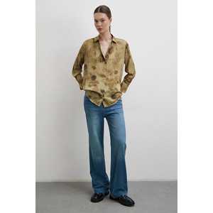 Vero Moda Camisa con botones y estampado floral para mujer, color caqui, informal, para el día a día, blusa de popelina - Product Image 3