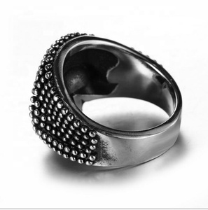 Bijoux en acier inoxydable punk anneaux de crâne pour hommes DM233 - Product Image 3