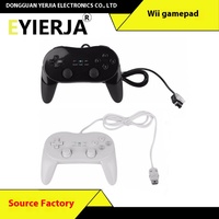 Manette de jeu filaire Pro de deuxième génération pour Wii avec fonction de vibration et design de joystick pour la vente en gros