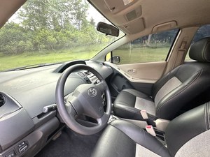 Auto <span class=keywords><strong>Usado</strong></span> <span class=keywords><strong>Toyota</strong></span> <span class=keywords><strong>Yaris</strong></span> <span class=keywords><strong>2008</strong></span> 1.6 RS Edición Deportiva Automático - Product Image 3