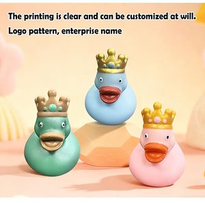 Pato de Goma Suave con Corona Real Rosa de 8 cm, YiNuo, Multicolor, Juguete para la Hora del Baño para Niños - Product Image 5