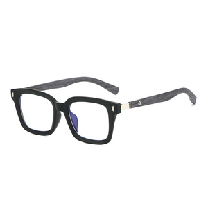 Nouvelles <span class=keywords><strong>lunettes</strong></span> presbyopes carrées anti-lumière bleue pour hommes, style japonais et coréen, monture en bois, haut de gamme transfrontalier - Product Image 4