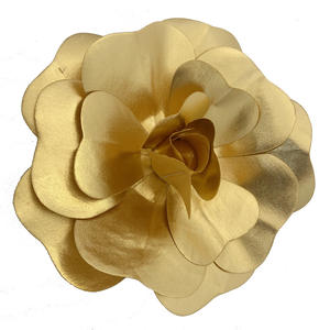 Venta al por mayor <span class=keywords><strong>de</strong></span> rosas brillantes artificiales <span class=keywords><strong>de</strong></span> fondo plano 3D utilizadas como decoración <span class=keywords><strong>de</strong></span> paredes, accesorios <span class=keywords><strong>de</strong></span> boda y <span class=keywords><strong>arreglos</strong></span> para eventos escénicos - Product Image 1