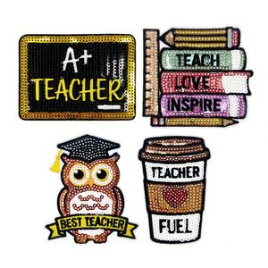 Parche termoadhesivo ecológico de lentejuelas bordadas con diseño de libros, búho y café para el Día del Maestro, para decoración - Product Image 1