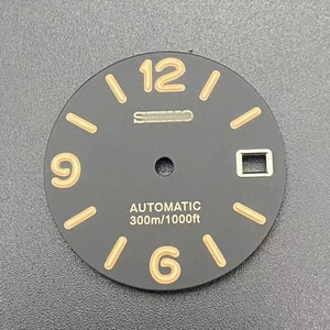 Nuevas piezas para modificar relojes, esfera de calendario simple con efecto rayos de sol o cepillada, 28.5MM, verde luminoso, para movimiento NH35 - Product Image 5