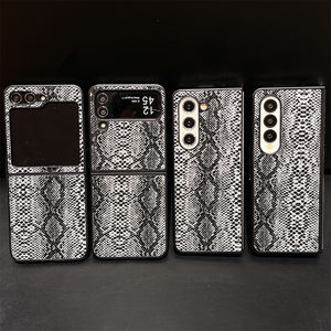 <span class=keywords><strong>Coque</strong></span> de Luxe à Motif Peau de Serpent pour <span class=keywords><strong>Samsung</strong></span> Galaxy <span class=keywords><strong>Z</strong></span> <span class=keywords><strong>Flip</strong></span> <span class=keywords><strong>4</strong></span> 5 6 en Cuir PU et PC Rigide Housse de Protection pour Galaxy <span class=keywords><strong>Z</strong></span> Fold <span class=keywords><strong>4</strong></span> 5 6 - Product Image 1