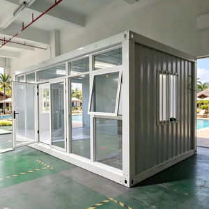 Maisons modulaires préfabriquées en conteneurs ondulés personnalisables utilisées pour les espaces commerciaux extérieurs. - Product Image 2