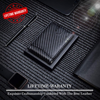 Cartera de tarjetero de fibra de carbono minimalista delgada a la moda con logotipo personalizado de lujo de cuero genuino RFID bloqueo monedero corto para hombre