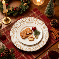 Assiette de Présentation en Plastique Gaufré Élégante de 13 Pouces pour Mariages – Transformez Instantanément les Tables Sombres en Banquets de Luxe avec Cette Décoration Éblouissante
