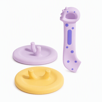 YAOYUE Ensemble de cuillères manuelles pour animaux de compagnie en ABS TPE, avec ouvre-boîte en forme de patte de dinosaure et couvercle à 3 anneaux pour l'alimentation des chats et chiens en nourriture humide