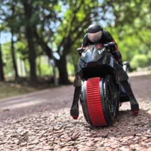 มอเตอร์ไซค์บังคับวิทยุ Y09 2.4GHz พร้อมใช้งาน ของเล่นเด็ก - Product Image 2