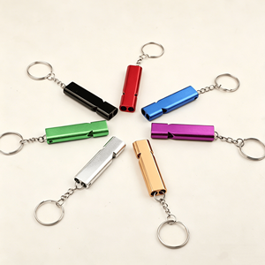 Porte-clés sifflet en métal portable avec impression de logo, pour activités promotionnelles, outil de survie d'urgence en aluminium multicolore - Product Image 1