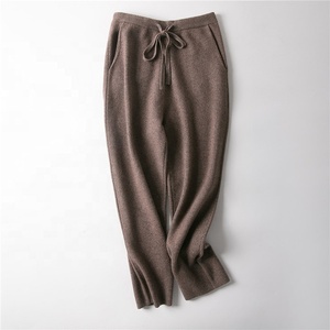 <span class=keywords><strong>Pantaloni</strong></span> lunghi <span class=keywords><strong>in</strong></span> <span class=keywords><strong>maglia</strong></span> di Cashmere autunno inverno 100% <span class=keywords><strong>donna</strong></span> OEM 2021 - Product Image 4