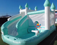 Piscine gonflable bleue de toboggan de rebond sur le thème du macaron combiné de toboggan de videur avec le ventilateur
