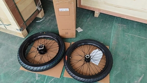 ชุดล้อแปลงซูเปอร์โมโตสำหรับรถ New Surron Ultra Bee ขนาด <span class=keywords><strong>17</strong></span> นิ้ว พร้อมยางถนน ขนาด 17x2.5/17x3.5 สำหรับล้อหน้าและล้อหลัง - Product Image 3