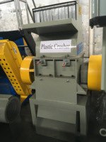 Broyeur de déchets plastiques PET à un seul arbre, petite machine de recyclage, déchiqueteuse et broyeuse de plastique haute productivité à vendre