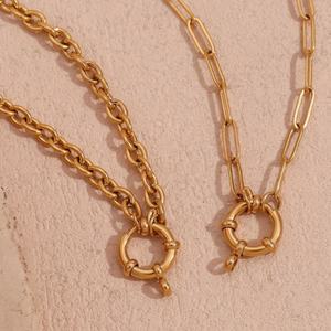 Collier tendance en acier inoxydable plaqué or 18 carats, sans ternissement, avec maillons ovales type trombone et chaîne cubaine épaisse, pour femme, vente en gros - Product Image 3