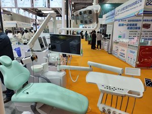 KEDOKTERAN GIGI Digital baru Unit perawatan baja logam elektrik kursi gigi perawatan anak 550W bersertifikat CCC - Product Image 6