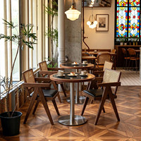 Ensemble de table à manger personnalisable en acier inoxydable et bois massif de style rétro pour restaurant japonais, usage commercial, pub, réunion
