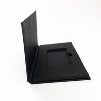 Soporte de tarjeta de identificación con logotipo personalizado, caja de papel protectora con EVA