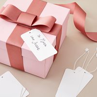 Étiquettes de vêtements personnalisées de luxe, étiquettes de vêtements imprimées avec le nom et le logo, étiquettes en plastique avec cordon, étiquettes en papier pour vêtements, logo personnalisé