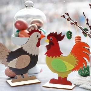 木製イースターカタツムリひよこ雄鶏オーナメント 室内用 フェスティバル ホームデコレーション 中国製 - Product Image 1