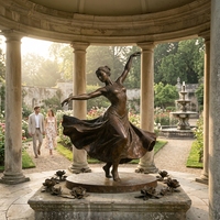 Sculptures modernes en bronze faites à la main, statues de danseuses grandeur nature, sculptures personnalisées pour la décoration de cour