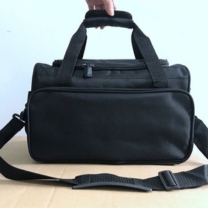 Sac de rangement multifonctionnel pour coiffeur, sac de beauté imperméable et élégant, sac de barbier portable avec fermeture éclair, étuis pour cosmétiques - Product Image 2