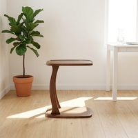 Moderner C-förmiger Massivholz-Beistelltisch Gebogener Arm-Holz-Beistelltisch Sofa-Beistelltisch für Wohnzimmer Schlafzimmer