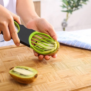2023 SY Hot Cheap Food Grade Kitchen Gadget Color verde 3 en 1 Tool Fruit Core Remover Aguacate Knife Slicer Cutter - Product Image 4