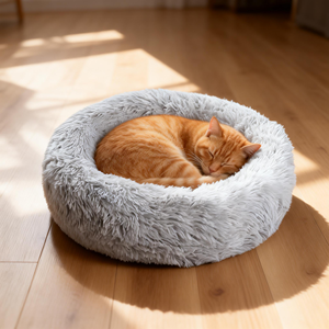 Cama Redonda de Felpa Suave y Lujosa para Mascotas, Color Rosa, Gris y Blanco, para Perros y Gatos, Venta al Por Mayor - Product Image 1