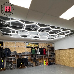 車のワークショップのためのカスタムデザインの車の六角形のLedライトガレージ照明 - Product Image 4